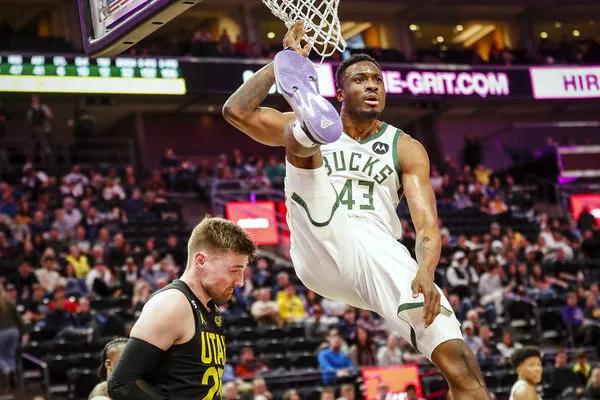 ▲▼公鹿薩納西斯。（圖／達志影像／美聯社）