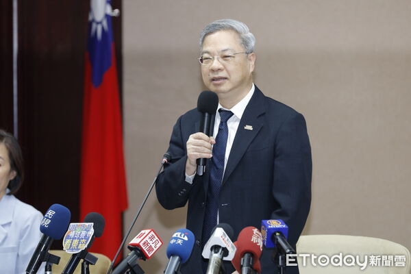 ▲▼甫上任的經濟部長龔明鑫馬不停蹄地與產業見交流，在交接過後便與產業公協會進行交流會議。（圖／記者湯興漢攝）