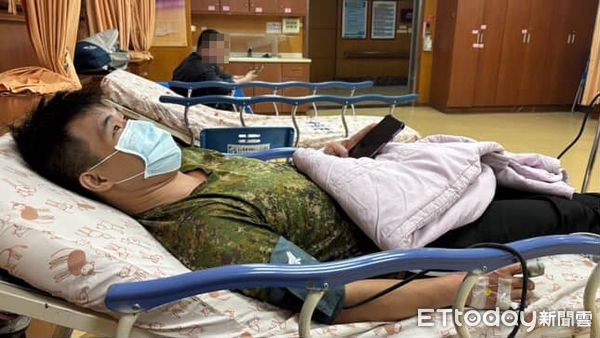 ▲▼車禍撞頭「失憶了」！男連撥3通電話請假　老闆娘揪異狀。（圖／記者許宥孺翻攝）