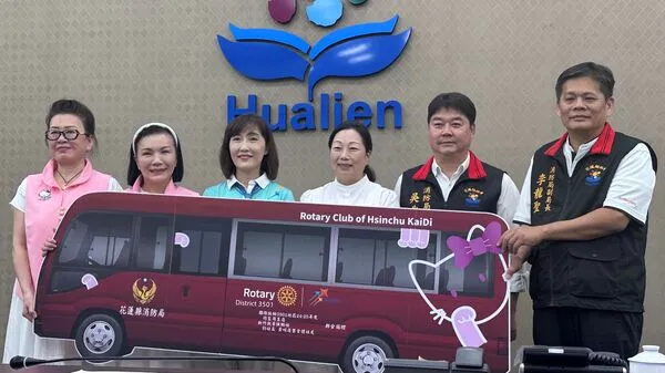 ▲花蓮縣縣長徐榛蔚親自出席接受這份大禮。（圖／新竹振道有線電視提供）