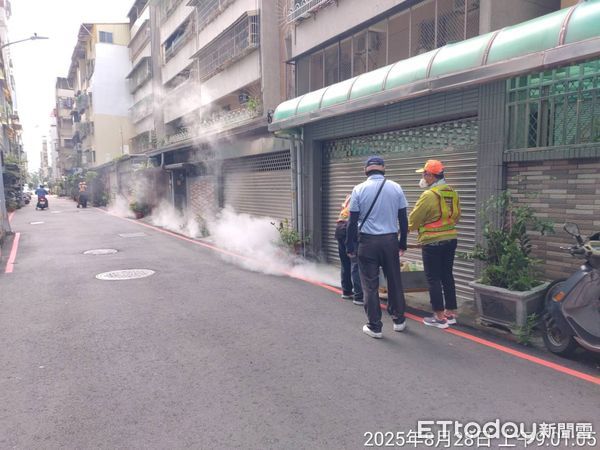 ▲▼高雄登革熱。（圖／記者許宥孺翻攝）