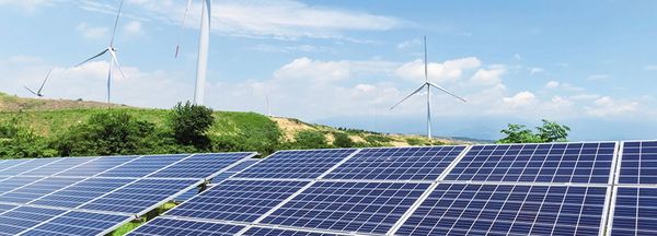 鄭亦麟協助經濟部在中南部推動光電產業，卻以台電饋線容量索賄遭收押。（翻攝綠能科技產業推動中心官網）