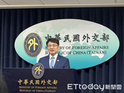 加澳軍艦聯袂穿越台灣海峽 外交部:展現維護台海堅定決心