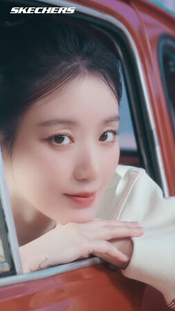 ▲i-dle舒華接下最新代言。（圖／翻攝自skecherstw IG）