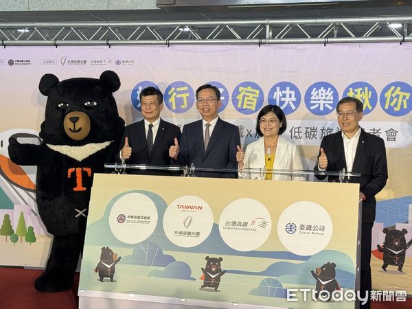 ▲▼交通部觀光署與台鐵、高鐵分別推出112組及64組「交通搭配住宿」優惠方案。（圖／記者周湘芸攝）