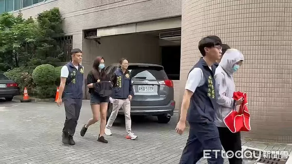 ▲警方逮捕涉嫌幫詐團收取DMT轉接器的王姓按摩妹及巫姓主嫌等涉案4人 。（圖／記者張君豪翻攝）