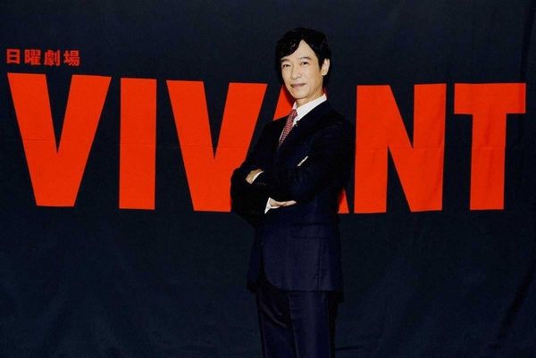 ▲▼堺雅人主演《VIVANT》在海外拍續集，劇組發生死亡車禍。（圖／翻攝自X）