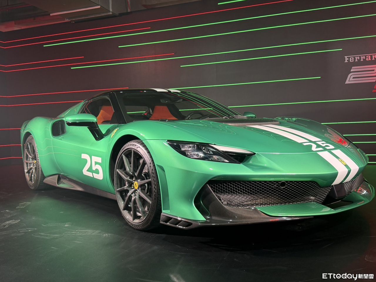 ▲法拉利296 Speciale性能版台灣上市！家族多款超跑齊聚麗寶賽車場。（圖／記者徐煜展攝）