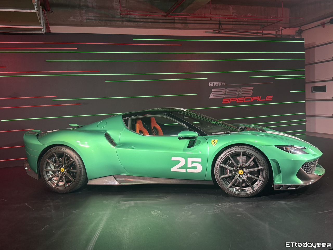 ▲法拉利296 Speciale性能版台灣上市！家族多款超跑齊聚麗寶賽車場。（圖／記者徐煜展攝）