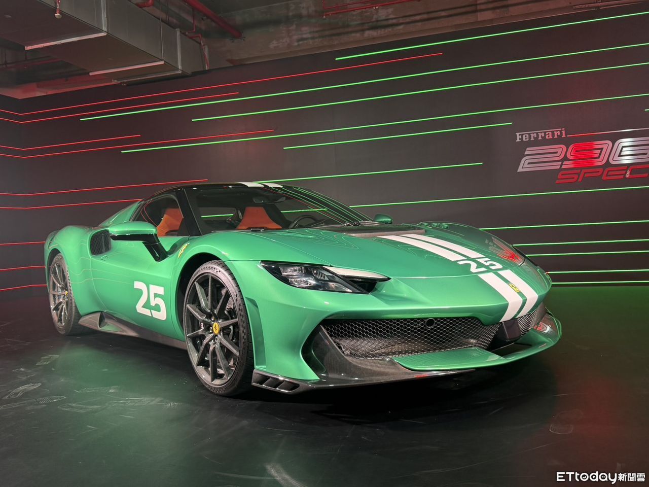 ▲法拉利296 Speciale性能版台灣上市！家族多款超跑齊聚麗寶賽車場。（圖／記者徐煜展攝）