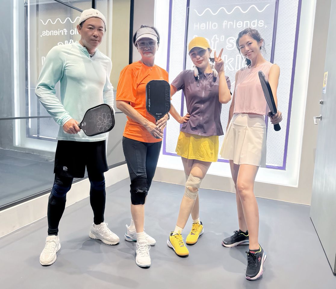 ▲▼曾國城。（圖／翻攝自Facebook／利菁Regine）