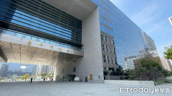 ▲七期微型商辦崛起　「市政壹號廣場」卡核心。（圖／記者劉亮亨攝）