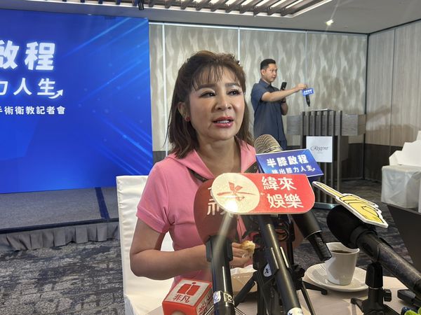 ▲▼王彩樺出席衛教記者會。（圖／讀者提供）