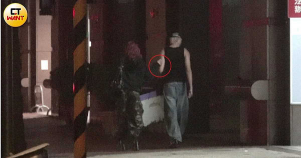 不輸零九1／直擊！憲哥「無緣女兒」有新戀情　妙莎牽羅志祥愛徒深夜同回愛巢