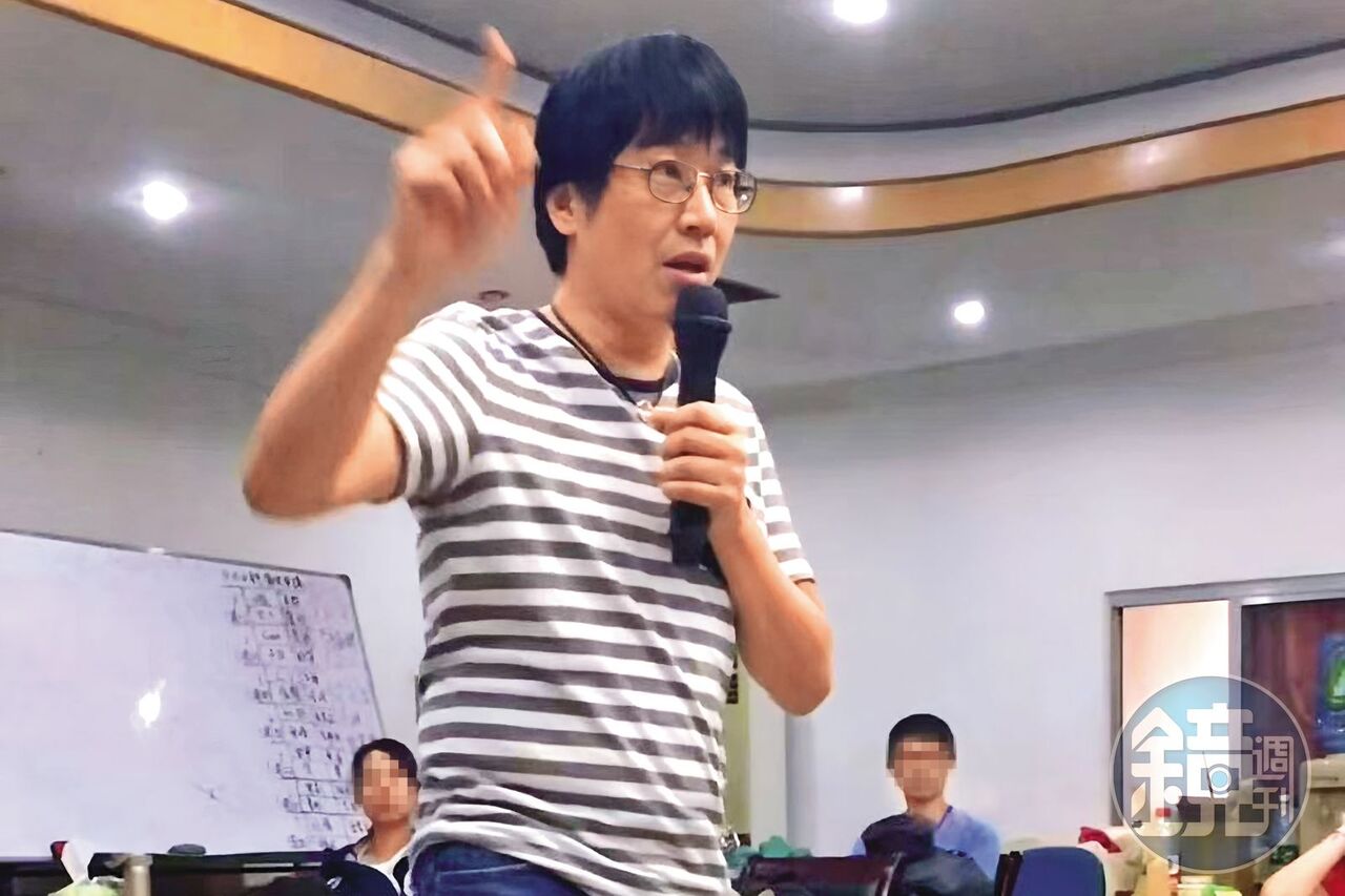 戴更基爆性騷　逼女學員演「母狗自慰＋騎乘」：沒手淫過？