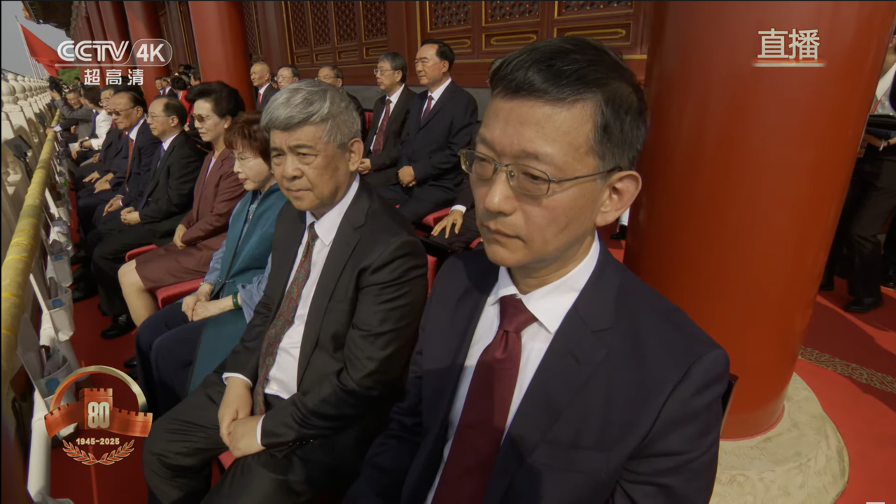 國民黨「尊重」洪秀柱出席中共抗戰閱兵　綠：一聲不吭是有何把柄？