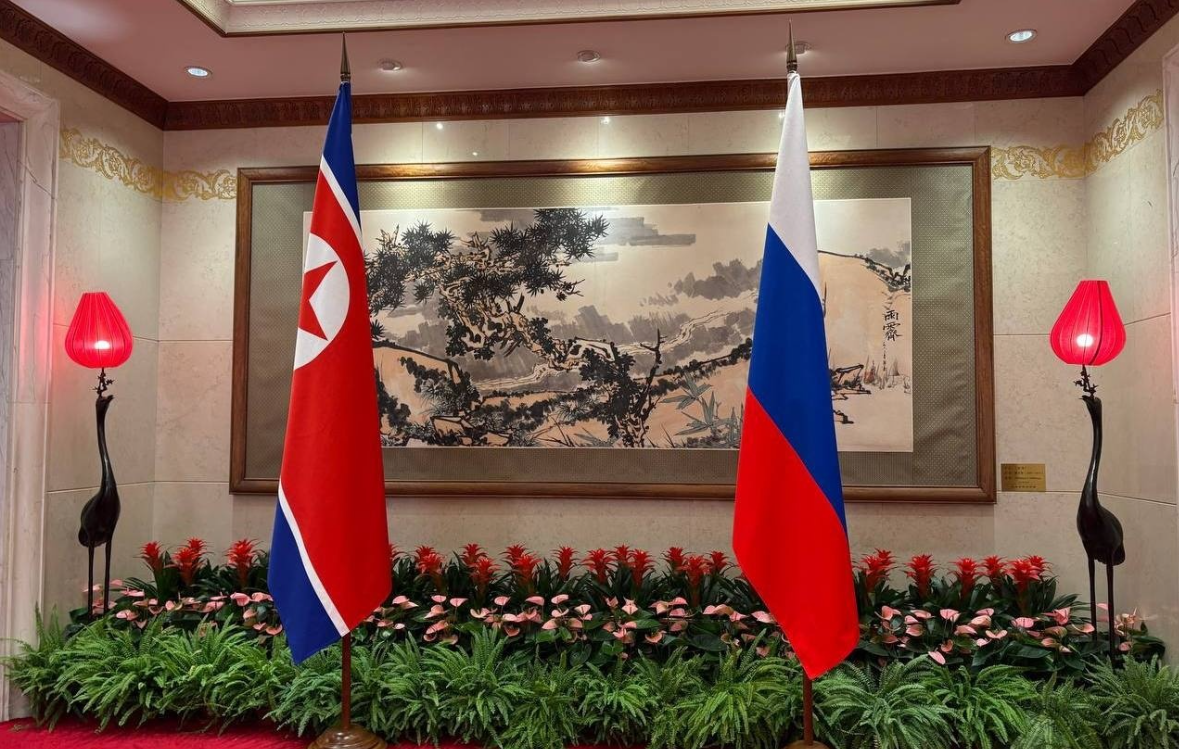 ▲▼ 普丁與金正恩將舉行峰會，釣魚台國賓館已擺放俄羅斯及北韓國旗。（圖／翻攝自塔斯社）