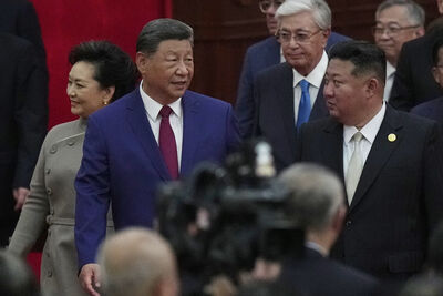 金正恩地位大躍進！專家曝「一張相片」意義大：他超越祖父金日成