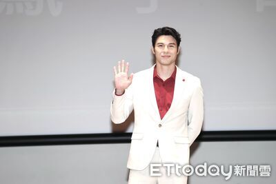 鳳小岳拍戲意外「動刀縫合」! 驚吐:第一次發現受傷還可以賺錢