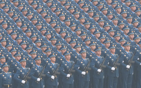 ▲▼陸九三閱兵複製黏貼。（圖／翻攝自人民日報）