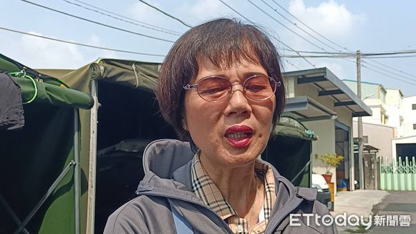 ▲里長李麗真說明。（圖／記者唐詠絮攝）