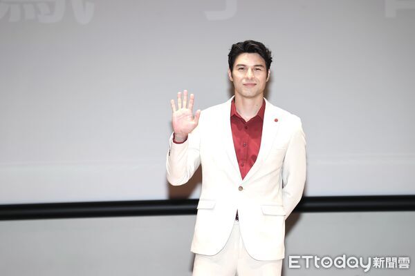 ▲▼ 鳳小岳保誠人壽全新代言人廣告首映會 。（圖／記者徐文彬攝）