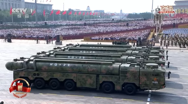▲▼紅旗-29首度亮相北京天安門廣場，被譽為世界上最強大的攔截系統之一。（圖／翻攝自央視）