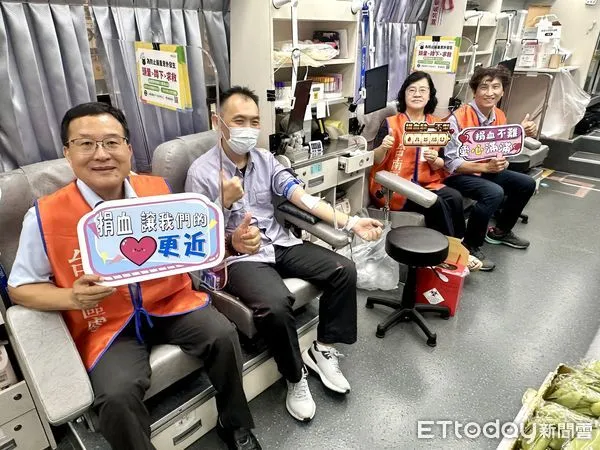 ▲台電台南區處攜手台灣血液基金會舉辦捐血活動，員工踴躍挽袖貢獻愛心。（記者林東良翻攝，下同）