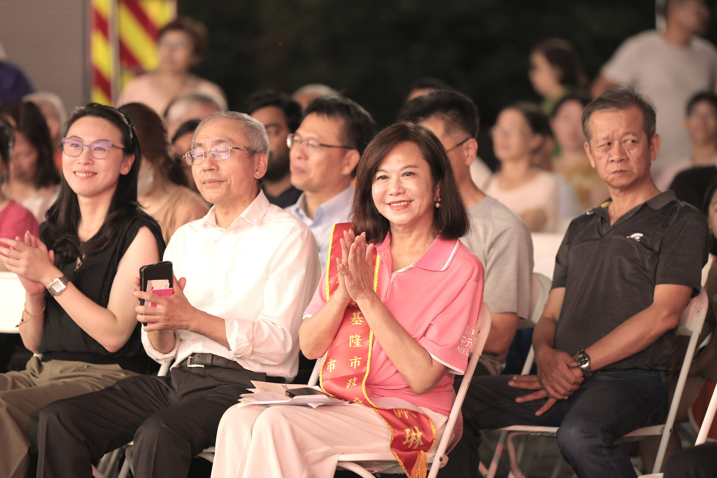 ▲鷄籠中元祭主普壇開燈放彩。（圖／記者郭世賢翻攝）
