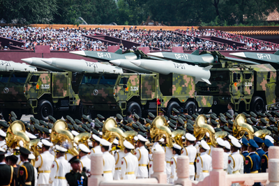 陸「93大閱兵」提升軍貿實力　與歐美不同！涉「底線」有錢也不賣