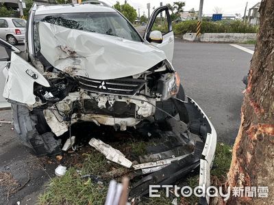 宜蘭74歲翁駕車直撞路樹！車頭全爛氣囊爆開　搶救10分鐘不治