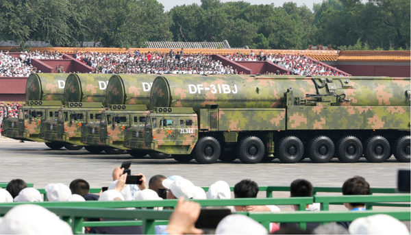 ▲▼ 東風系列、鷹擊家族、九三大閱兵            。（圖／翻攝 央視）
