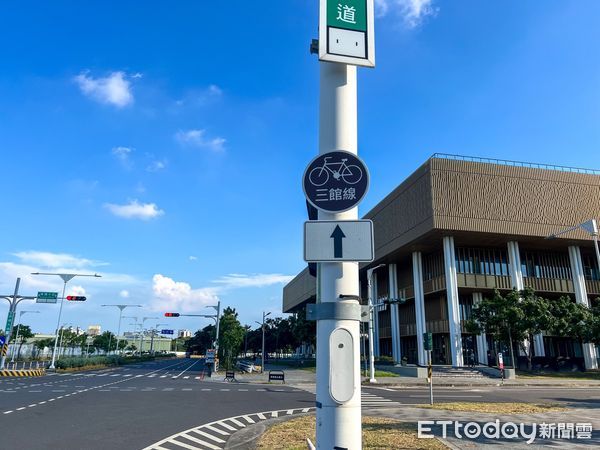 ▲台南「三館自行車道」成形，串聯三大博物館，打造58公里環狀路網。（記者林東良翻攝，下同）