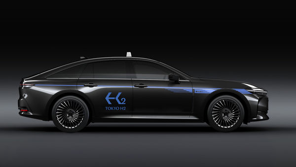 ▲TOYOTA Crown氫能計程車。（圖／翻攝自TOYOTA）