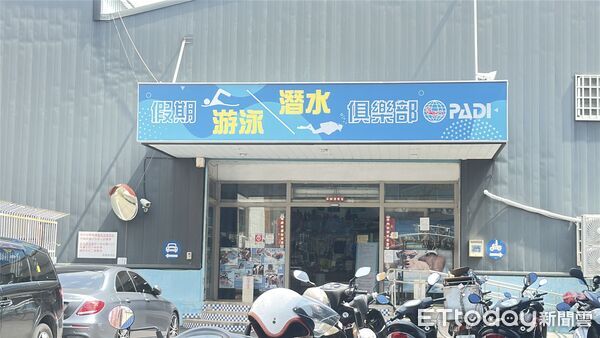 ▲▼假期泳池,青海路,西屯,歇業             。（圖／記者陳筱惠攝）
