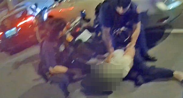 ▲桃園市林姓男子昨天凌晨開車外出，因闖紅燈且拒警攔查，警方通報線上警力追捕後壓制到案。（圖／桃園警方提供）