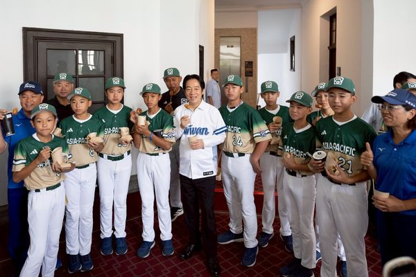 ▲▼賴清德接見我國參加「2025年世界少棒聯盟」世界少棒錦標賽、世界次青少棒錦標賽、「2025年第12屆亞洲(U15)青少棒錦標賽」代表隊。（圖／總統府提供）