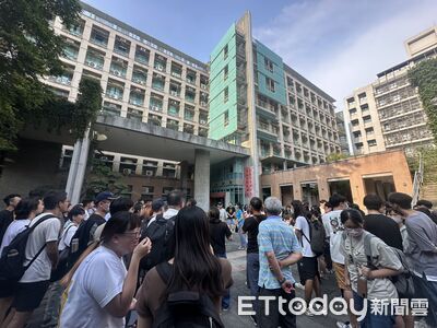 快訊／中興大學又出意外！實驗室強酸廢液冒白煙　警消處理中