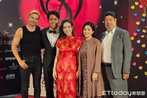 ▲《囍宴音樂劇》Will Jay、Matt Shingledecker、閻奕格、苗可麗、羅北安。（圖／記者蕭采薇攝）