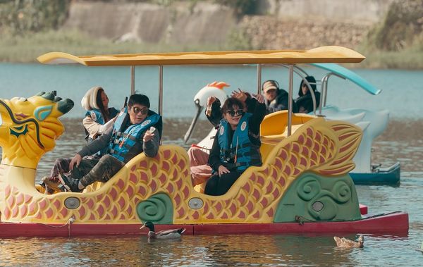 ▲▼胡瓜遇女神曾莞婷秒醒神 。（圖／客家電視台提供）