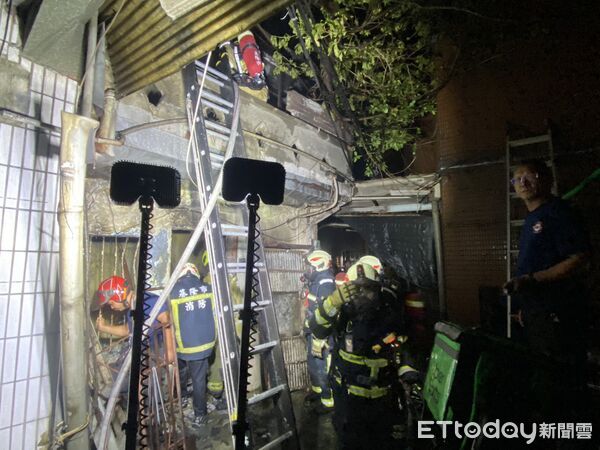 ▲▼基隆仁愛區空屋火警。（圖／記者郭世賢翻攝）
