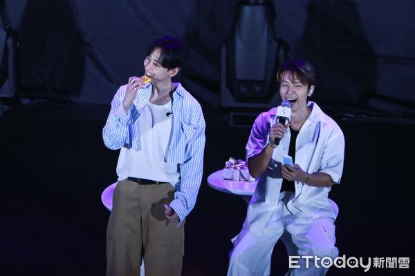 ▲▼直擊／SJ D＆E現身「台下反應」嚇到他們！東海：很陌生，不要生氣。（圖／讀者提供）