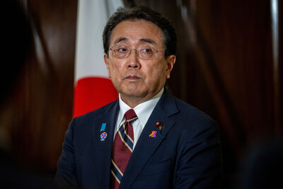 川普簽字！日本汽車關稅「降至15%」不疊加　對美投資5500億美元