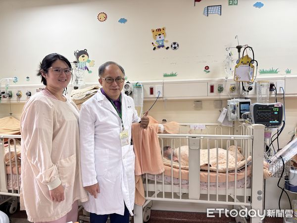 ▲▼出生21天的女嬰感染RSV狂咳嘔吐，醫師賴永清表示，傳染力強無特效藥。（圖／烏日林新醫院提供，下同）