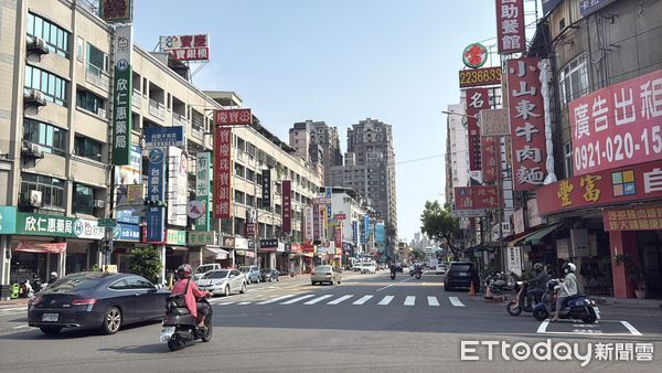 ▲▼     尖美百貨        。（圖／記者張雅雲攝）