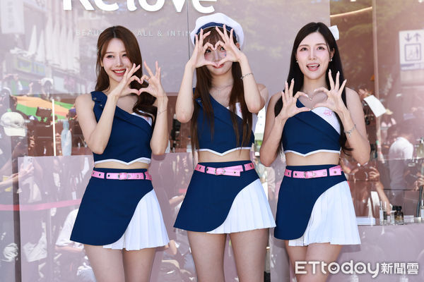 ▲▼  女性私密保養領導品牌Relove一日店長-李雅英 李珠珢,南珉貞。（圖／記者黃克翔攝）