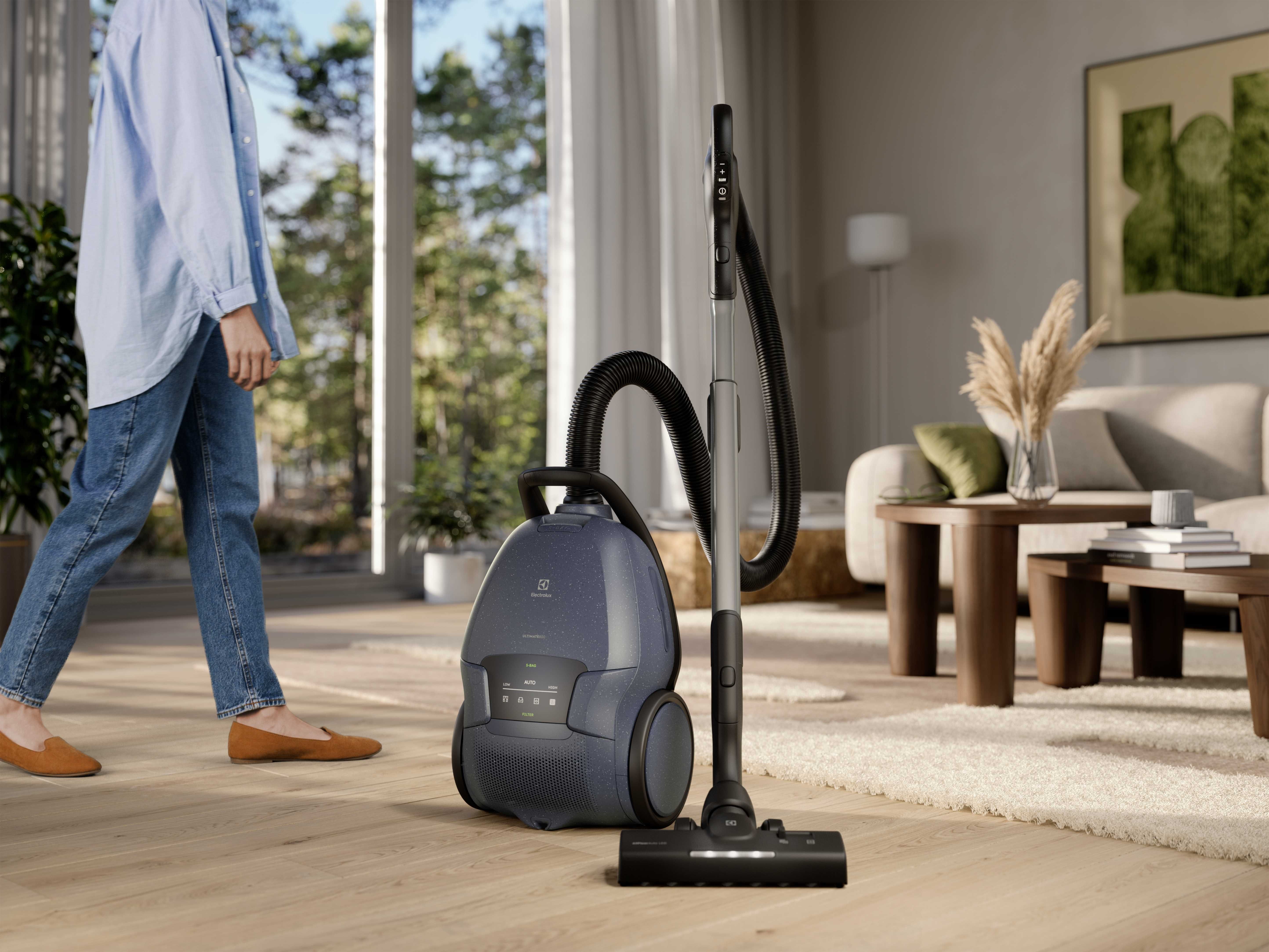 ▲Dyson發表筆型手持吸塵器。（圖／品牌提供）