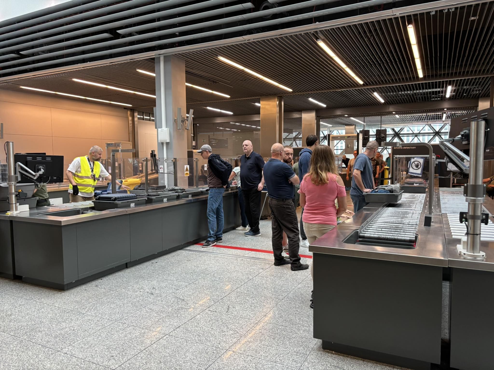 ▲▼ 波蘭克拉科夫機場（Krak&oacute;w Airport）。（圖／翻攝自粉專）