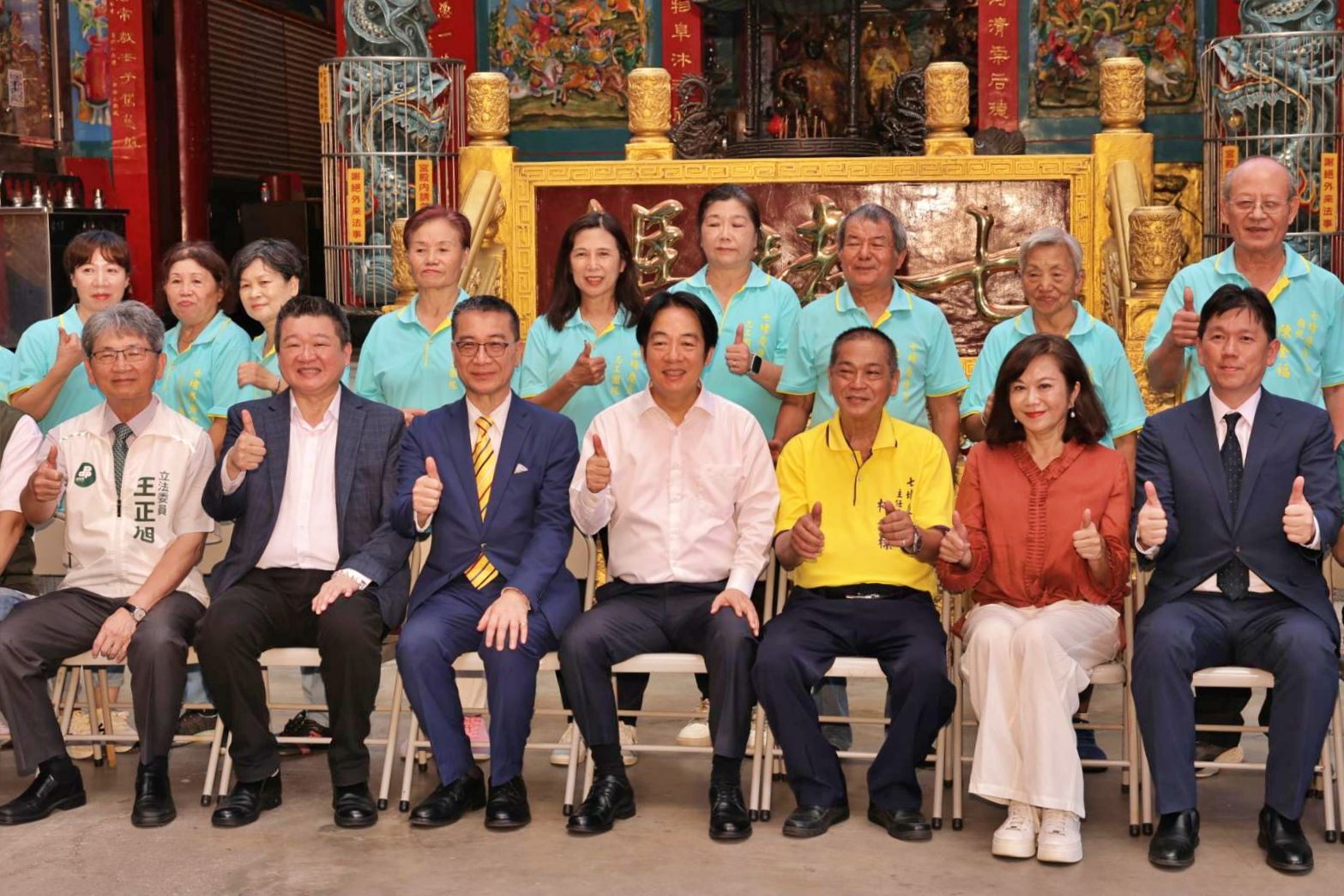 ▲總統賴清德參拜七堵慶濟宮 邱佩琳盼中央地方攜手加速建設。（圖／記者郭世賢翻攝）