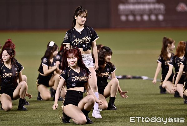 ▲▼ 小龍女開場舞FEAT.林智勝女兒  。（圖／記者李毓康攝）